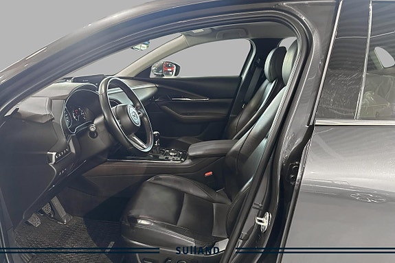 Mazda CX-30 3 of 5