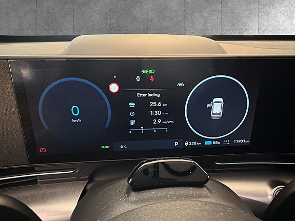 Hyundai Kona 15 of 20