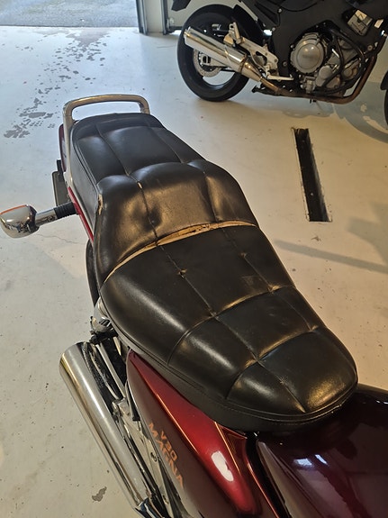 Honda VF500C 3 of 4