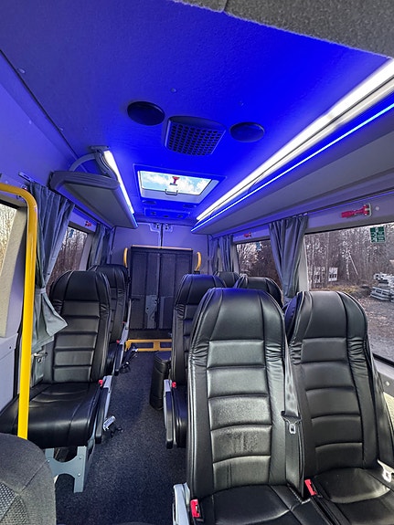 Iveco 3,0. 12 seters minibuss m/rullestolrampe 29 of 30