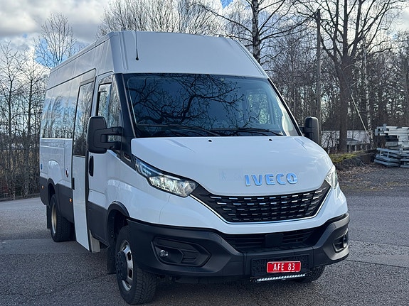 Iveco 3,0. 12 seters minibuss m/rullestolrampe 8 of 30