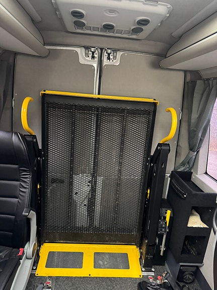 Iveco 3,0. 12 seters minibuss m/rullestolrampe 28 of 30