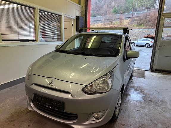 Mitsubishi Space Star 7 of 30