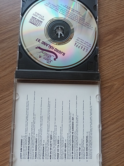 Product image 3 of 3