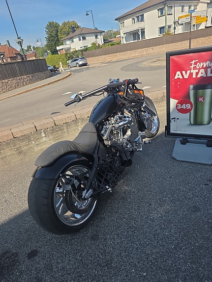 Harley-Davidson Ultima  dragracing 120 cubic inches  2024 modell 27 of 30