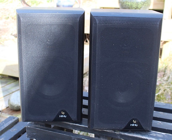 Infinity Reference 1i - Amerikansk bokhyllehøyttaler (1990-tallet)