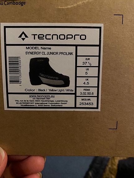 Product image 2 of 9