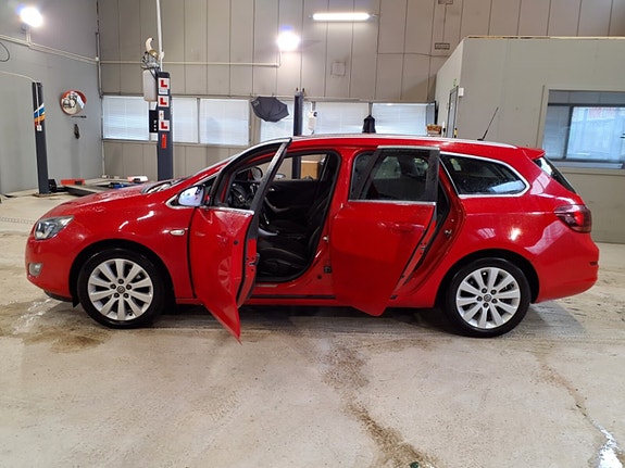 Opel Astra 5 of 5