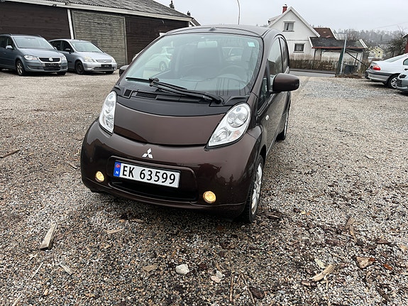 Mitsubishi i-Miev 8 of 19