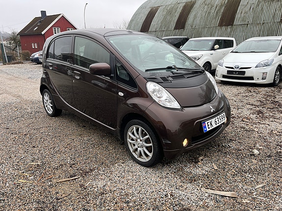 Mitsubishi i-Miev 3 of 19