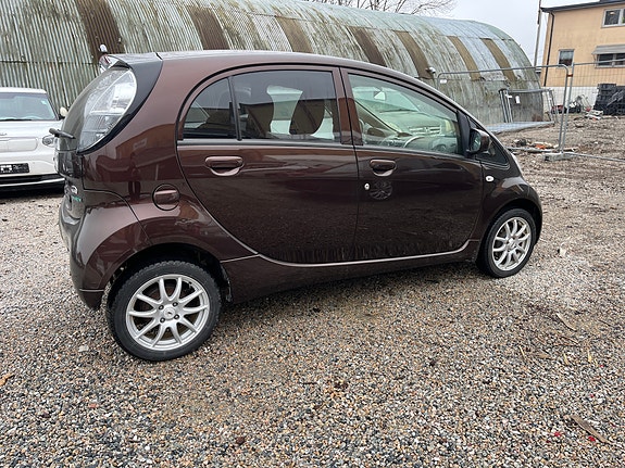 Mitsubishi i-Miev 6 of 19