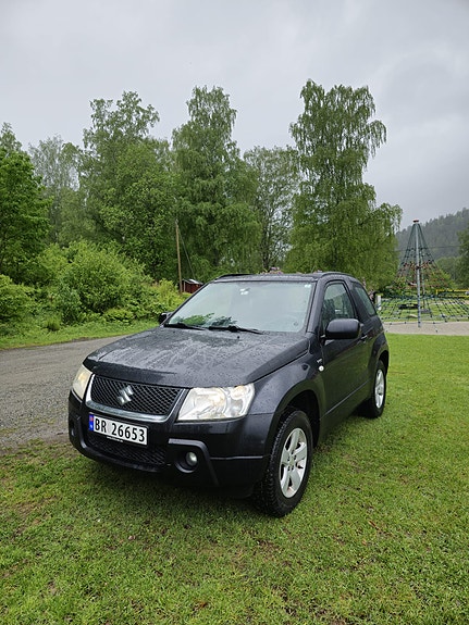 Suzuki Grand Vitara 11 of 25