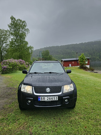 Suzuki Grand Vitara 14 of 25