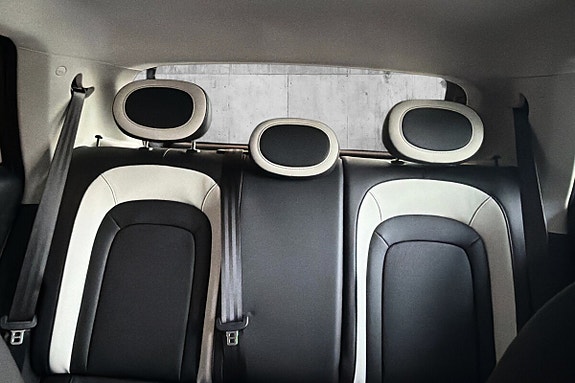 JAC E30X 11 of 22