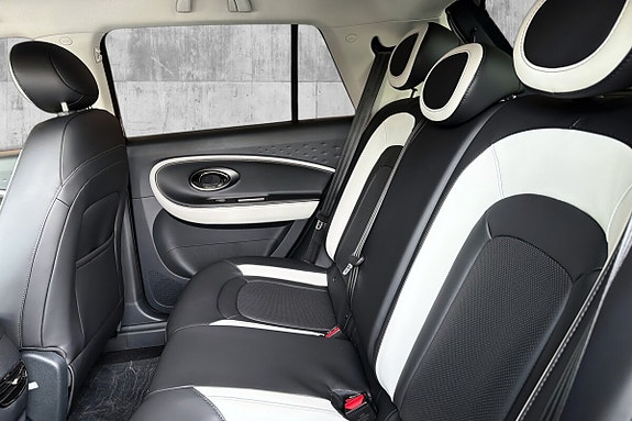 JAC E30X 17 of 24