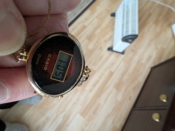 Product image 8 of 9