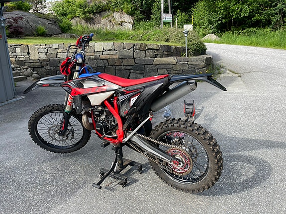 Beta RR 300 Enduro 3 of 5