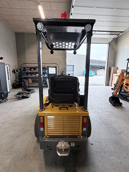 Andre Jærmaskin JKZ-160 Kompakt laster 6 of 15