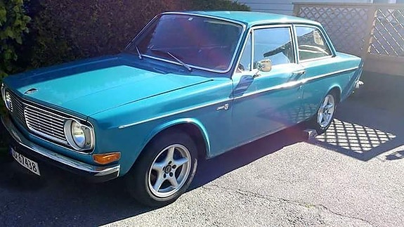 Volvo 142 3 of 17