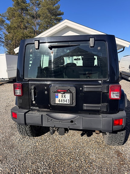 Jeep Wrangler 7 of 27