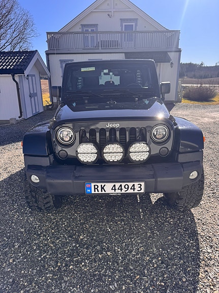 Jeep Wrangler 5 of 27