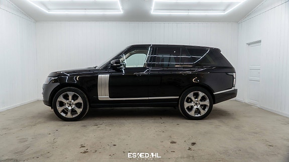Land Rover Range Rover 2 of 5