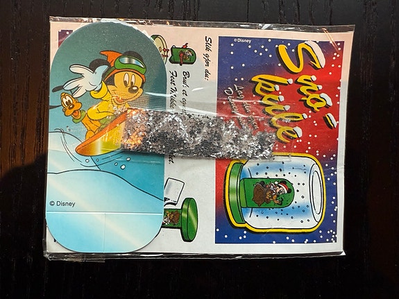 Product image 9 of 10