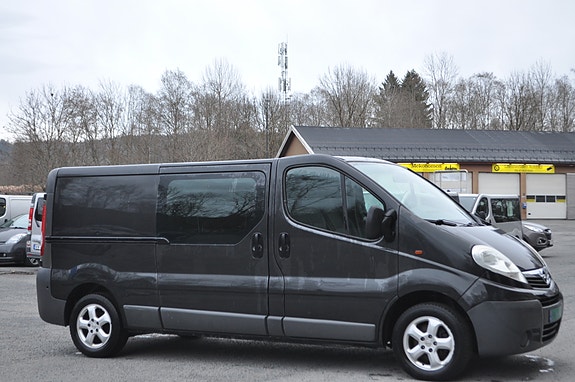 Opel Vivaro 5 of 5