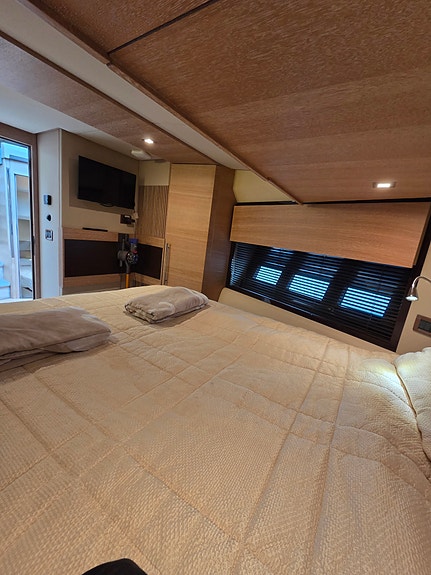 Azimut 47 FLY 18 of 30
