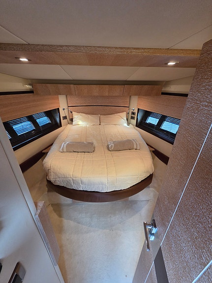 Azimut 47 FLY 17 of 30