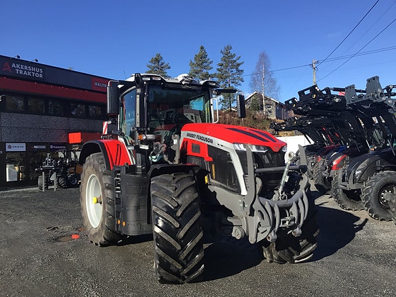 Massey Ferguson MF9S.425 med lasterbraketter! 2025, kr 2 399 000,-