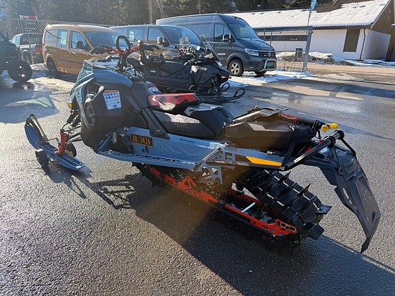 Ski-doo Freeride 850 E-TEC Turbo R 9 of 14