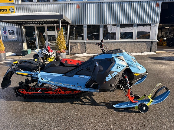Ski-doo Freeride 850 E-TEC Turbo R 3 of 14