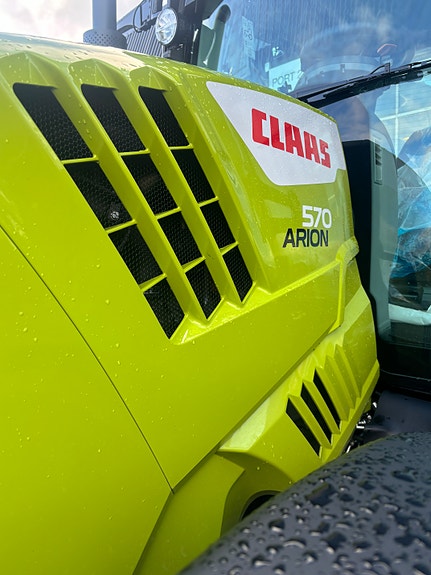 CLAAS ARON 570 CMATIC BUSINESS + + DEMO 4 of 5