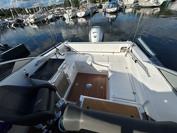 Oceanmaster 660 DC - Honda 150BF 4 of 30