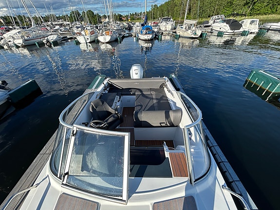 Oceanmaster 660 DC - Honda 150BF 13 of 30
