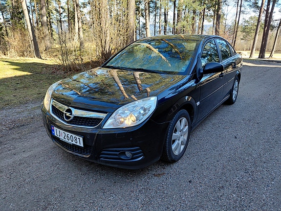 Opel Vectra 2 of 21