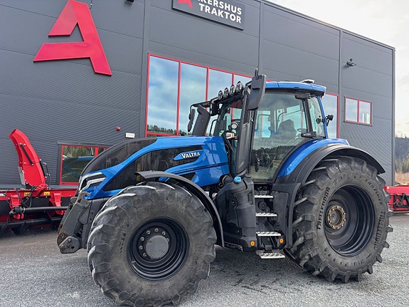 Valtra Q305 2024, kr 1 790 000,-