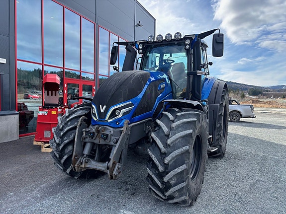 Valtra Q305 2024, kr 1 790 000,-