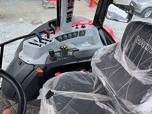 Valtra A135 2024, kr 1 149 000,-