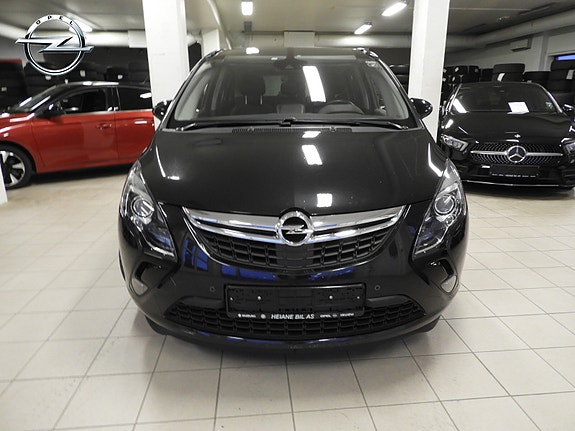Opel Zafira Tourer 5 of 26