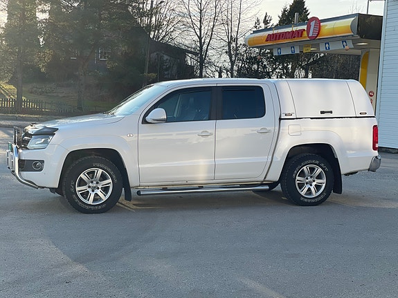 Volkswagen Amarok 2 of 12