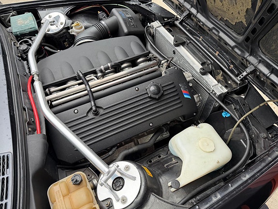 BMW 318i 27 of 30