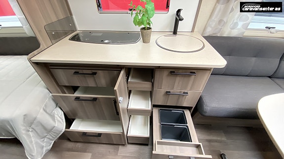 KABE Estate 600 TDL KS med Mover. 23 of 30