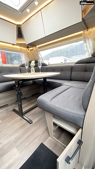 KABE Estate 600 TDL KS med Mover. 9 of 30
