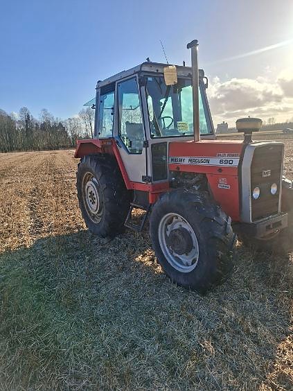 Massey Ferguson 690 3 of 5