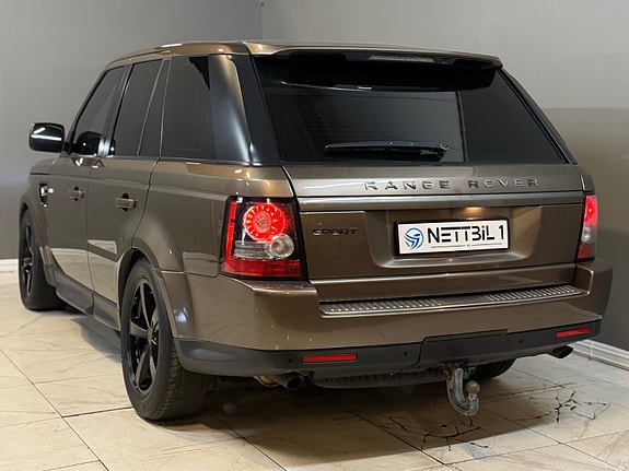 Land Rover Range Rover Sport 13 of 30