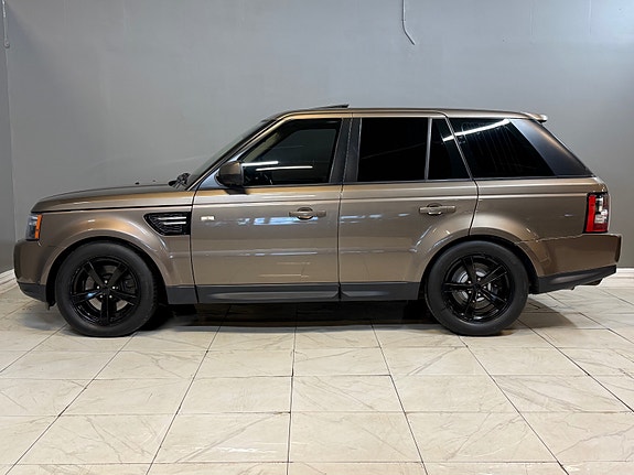 Land Rover Range Rover Sport 5 of 30