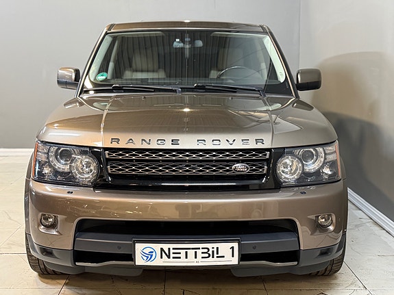 Land Rover Range Rover Sport 23 of 30