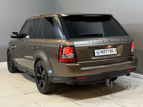 Land Rover Range Rover Sport 7 of 30